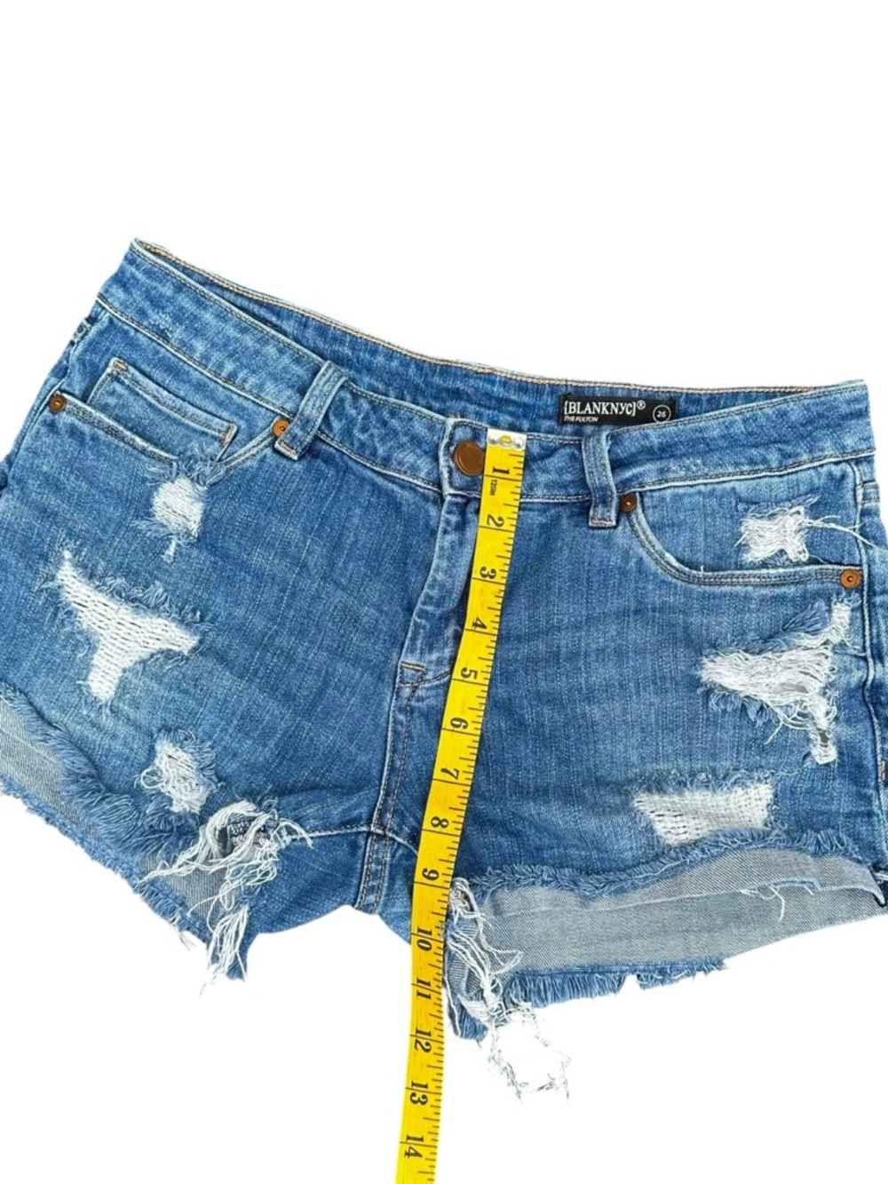 Blank NYC The Fulton Roll Up Distressed Denim Cutoff Raw Hem Shorts Size 26 - Picture 9 of 9
